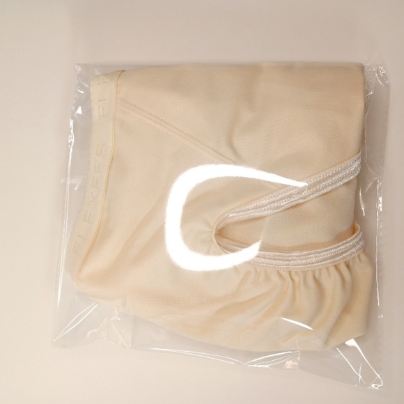 Bali 8701 Brief. Hi-Cut Light Control. Size Medium. Color Cream - Picture 10 of 11